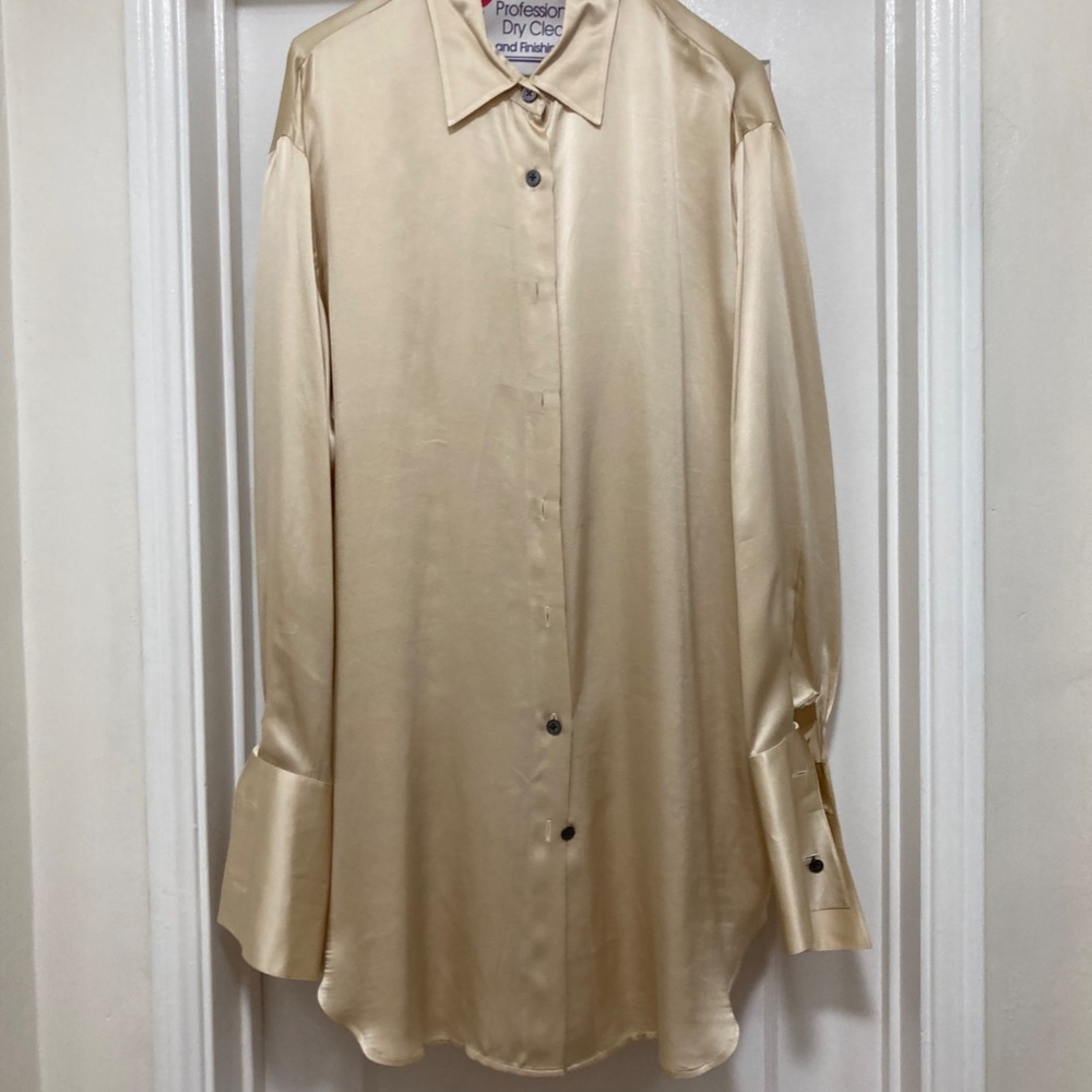 LADIES SILK BLOUSE